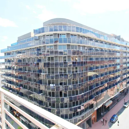 Marmajestic - Modern With Sea Views In דירה *