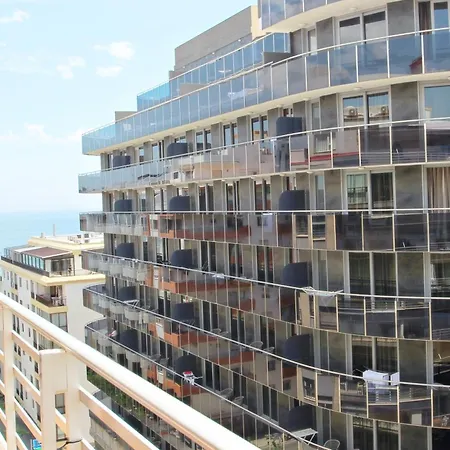 Apartment Marmajestic - Modern With Sea Views In